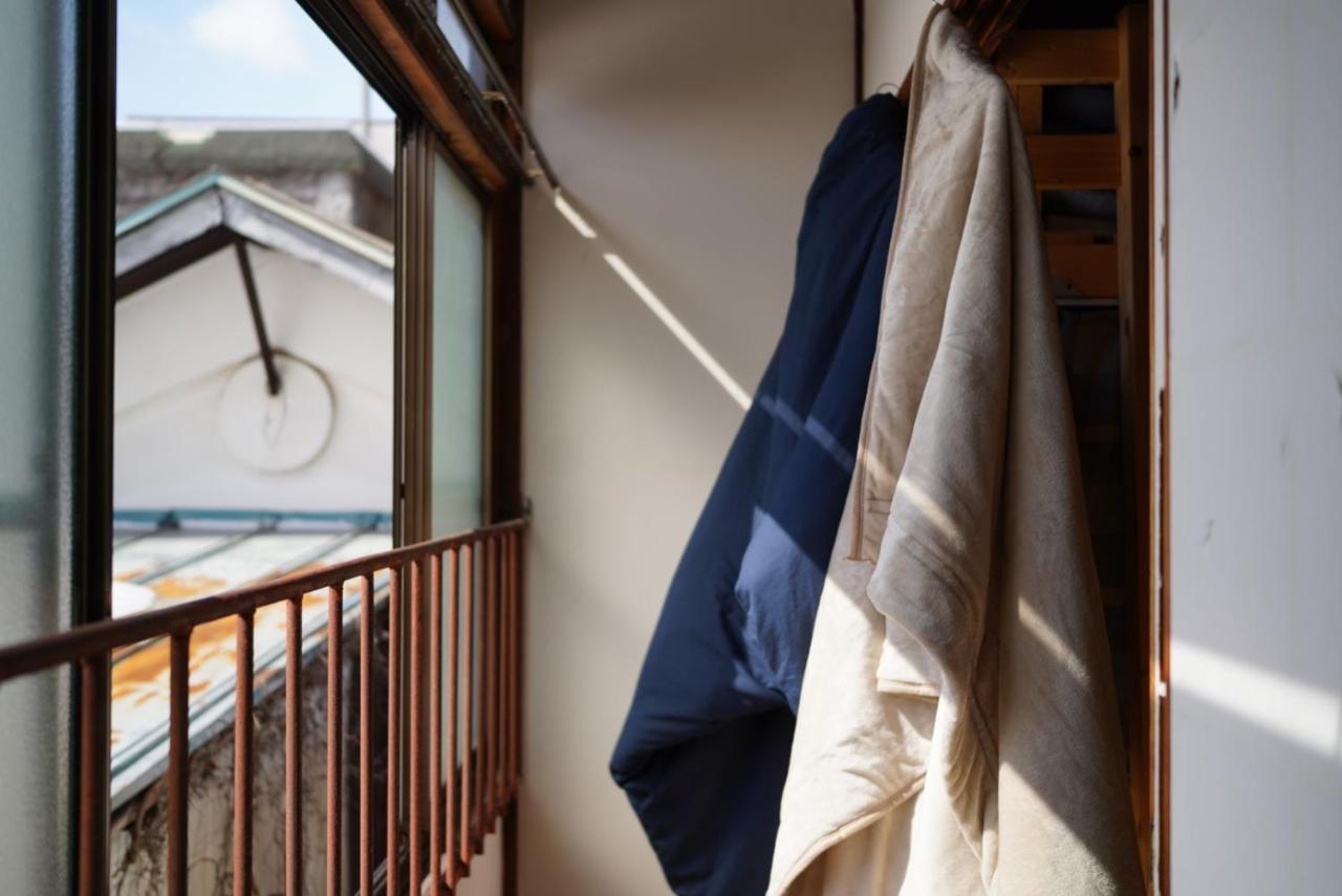 איזוואקאמטסו Kakurega Guest House מראה חיצוני תמונה